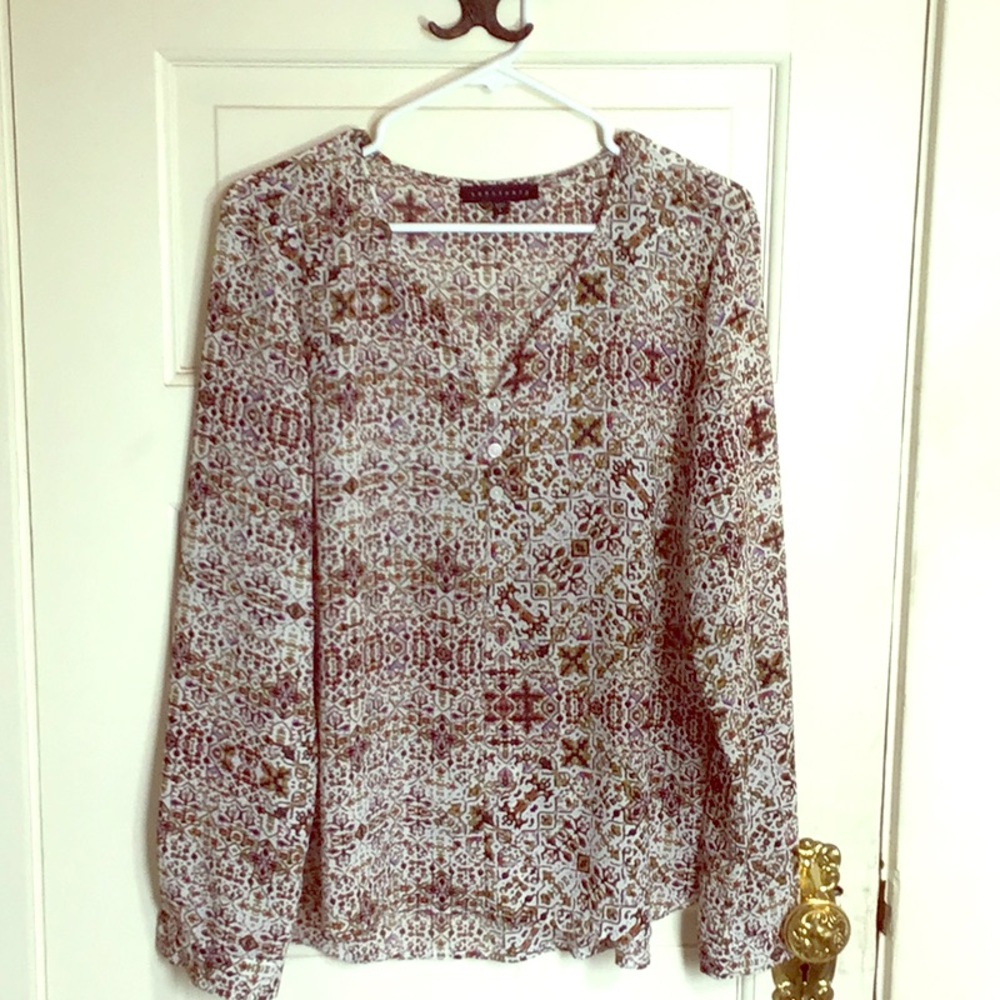 Lightweight Blouse Perfect for Work